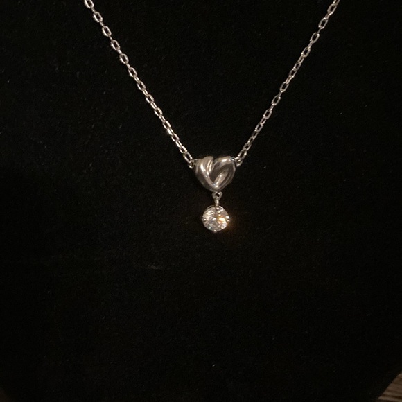 Swarovski necklace sophisticated small crystal stone drop from heart - Picture 2 of 8